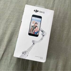 DJI OM 5 Smartphone Stabilizer - Athens Gray